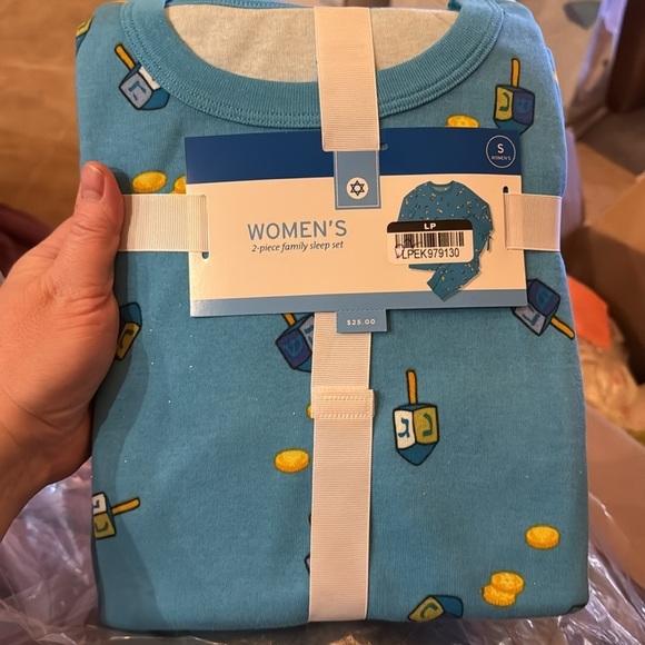 NIP Target Women’s Hanukkah Cotton Pajama Set Dreidel Print Blue Size Small - Picture 4 of 7